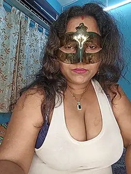 hevensex143 online show from May 20, 2026, 8:06 pm