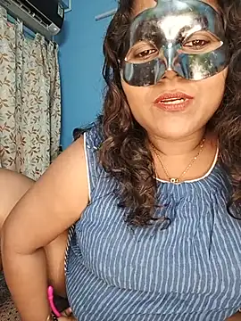 hevensex143 online show from July 22, 2026, 9:44 am