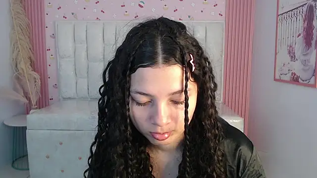 shalon diaz s online show from December 3, 2025, 1:10 pm