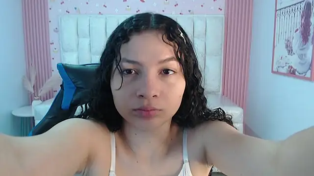 shalon diaz s online show from September 18, 2025, 1:03 pm