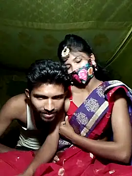 Snapshot of Hot_couple_1 chatting on March 16, 2025, 4:56 pm Hot couple 1 online show from March 16, 2025, 4:56 pm