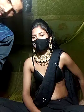 Snapshot of Hot_couple_1 chatting on March 10, 2025, 4:14 pm Hot couple 1 online show from March 10, 2025, 4:14 pm