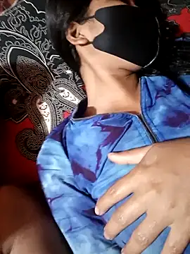 Snapshot of Hot_couple_1 chatting on March 6, 2026, 4:13 pm Hot couple 1 online show from March 6, 2026, 4:13 pm