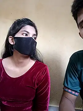 Snapshot of Hot_couple_1 chatting on October 26, 2025, 10:15 am Hot couple 1 online show from October 26, 2025, 10:15 am