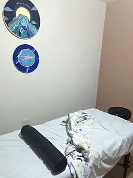 GinnyDelice online show from February 7, 2025, 2:08 am