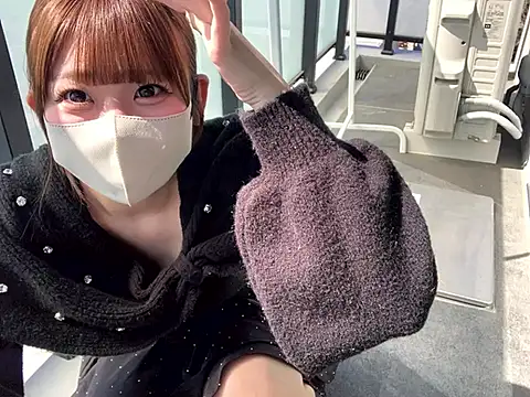 Snapshot of shina_mo_n_ch chatting on March 7, 2026, 2:29 am shina mo n ch online show from March 7, 2026, 2:29 am