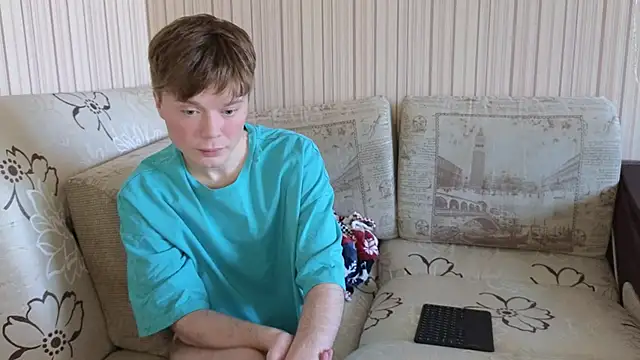 Snapshot of cameron-crowly chatting on February 6, 2025, 9:22 am cameron-crowly online show from February 6, 2025, 9:22 am