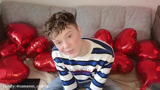 Snapshot of cameron-crowly chatting on February 14, 2025, 7:17 am cameron-crowly online show from February 14, 2025, 7:17 am