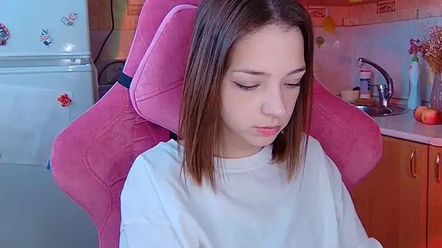 PamBeesly online show from March 2, 2026, 9:27 am