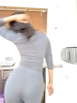 Godessofpleasxa online show from October 12, 2025, 9:21 am