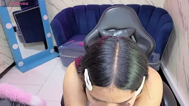 Paulette v online show from September 9, 2025, 1:09 pm