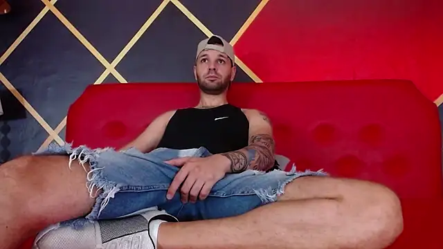 Cristian white online show from September 19, 2025, 5:06 pm