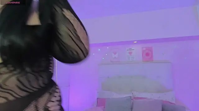 ScarlettDreamss7 online show from April 24, 2026, 11:23 am