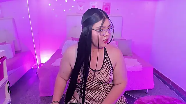 ScarlettDreamss7 online show from April 10, 2026, 12:12 pm