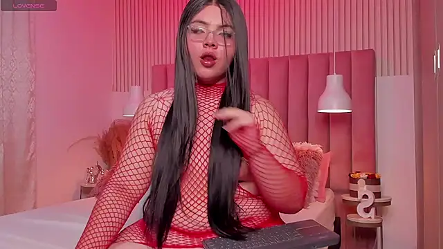 ScarlettDreamss7 online show from July 3, 2026, 11:28 am
