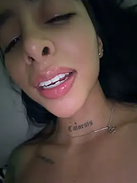 sophierooy22 online show from June 28, 2026, 8:59 pm
