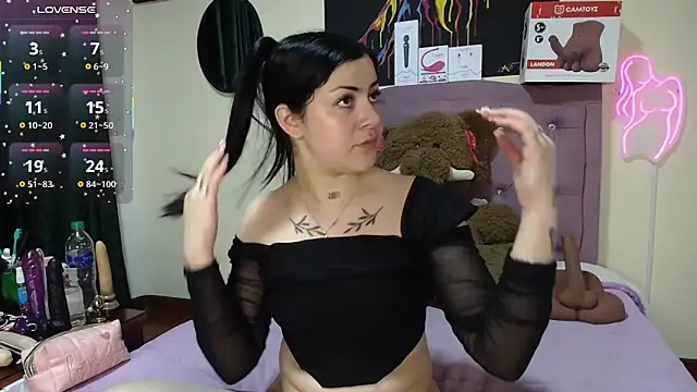 Emmie Hot online show from June 12, 2026, 11:52 am