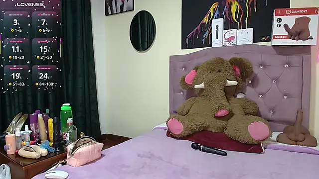 Emmie Hot online show from June 24, 2026, 11:42 am