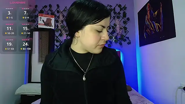 Emmie Hot online show from August 1, 2026, 12:14 pm
