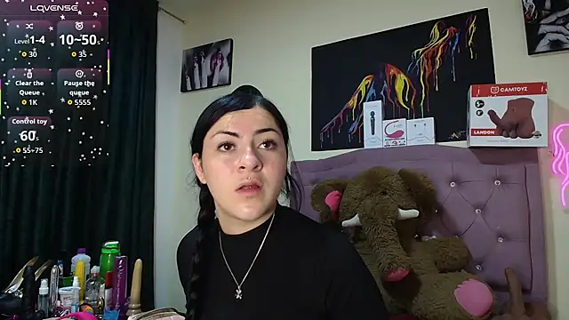 Emmie Hot online show from July 13, 2026, 12:04 pm