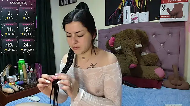 Emmie Hot online show from July 9, 2026, 11:53 am