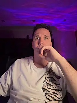 wilder6969xx online show from October 13, 2025, 10:32 pm