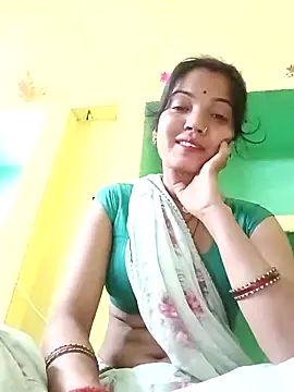 Bhuvi Bedi online show from February 27, 2025, 11:04 pm