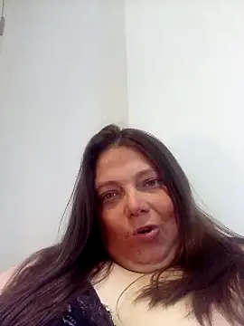 Snapshot of HotHornyEmmaX chatting on February 1, 2025, 12:26 pm HotHornyEmmaX online show from February 1, 2025, 12:26 pm