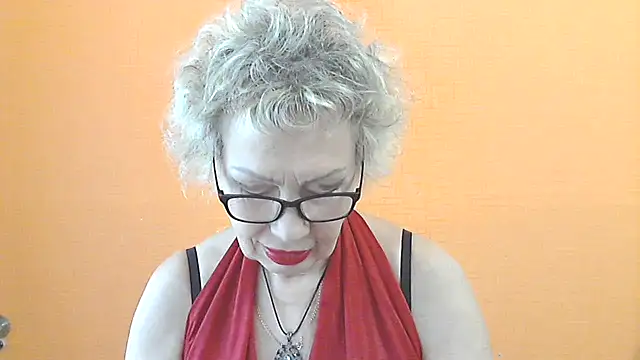 NessyJenixs online show from June 18, 2026, 7:40 am