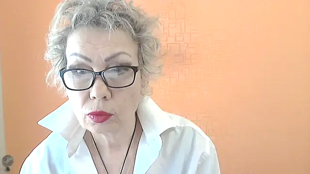 Snapshot of NessyJenixs chatting on March 15, 2026, 7:59 am NessyJenixs online show from March 15, 2026, 7:59 am