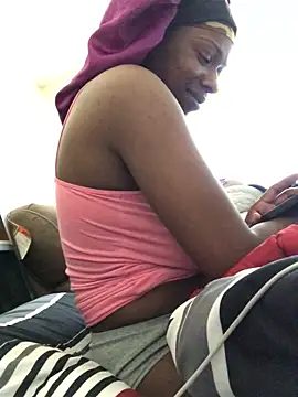 theprettysoles online show from June 21, 2026, 1:17 pm