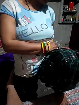 Indiandesi2222 online show from March 26, 2026, 4:38 pm