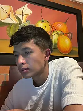 sebaxx8  online show from February 19, 2025, 3:17 am