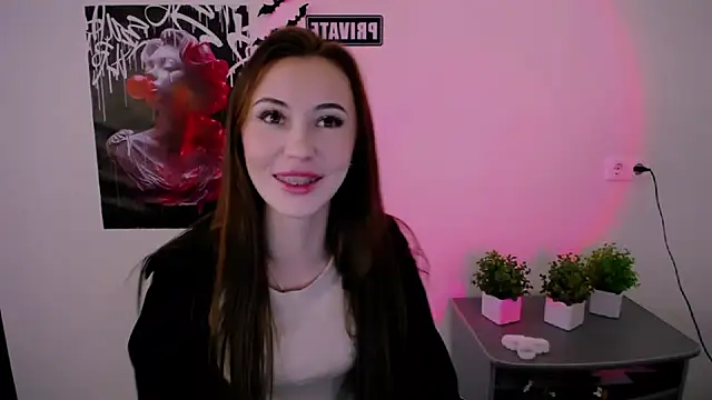 Nikonara Love online show from March 13, 2025, 2:33 pm