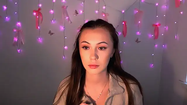 Nikonara Love online show from December 16, 2025, 1:15 pm