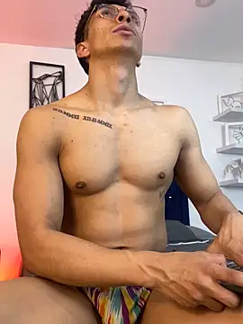 ApoloCruz online show from September 26, 2025, 4:19 am