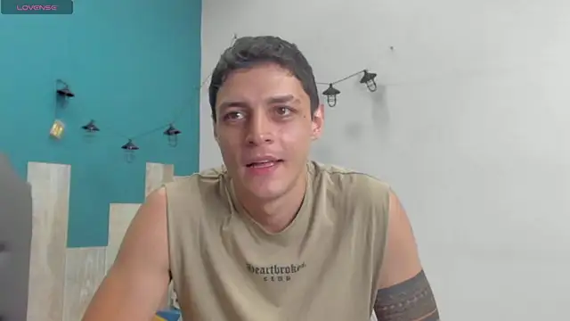 Frank Millers online show from October 16, 2025, 8:39 pm