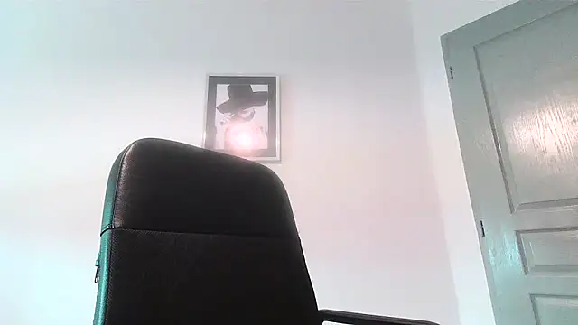 serena  vedette online show from September 28, 2025, 10:11 am