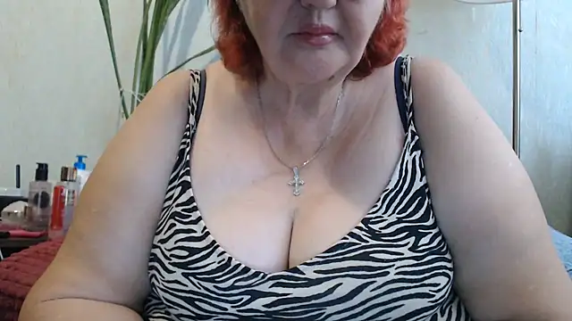Snapshot of DeniseeRosea chatting on July 5, 2026, 7:48 am DeniseeRosea online show from July 5, 2026, 7:48 am