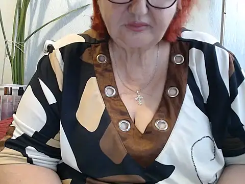 DeniseeRosea online show from June 16, 2026, 7:52 am
