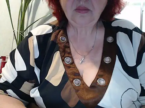 DeniseeRosea online show from June 7, 2026, 10:48 pm