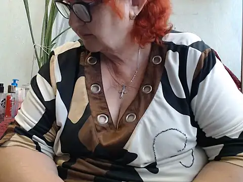 Snapshot of DeniseeRosea chatting on July 14, 2026, 12:00 pm DeniseeRosea online show from July 14, 2026, 12:00 pm