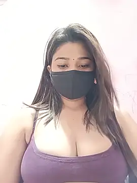 Snapshot of Simran-001 chatting on June 25, 2026, 12:43 pm Simran-001 online show from June 25, 2026, 12:43 pm