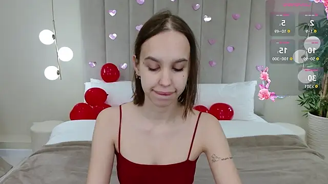 Snapshot of SandraTucker chatting on February 13, 2026, 3:06 am SandraTucker online show from February 13, 2026, 3:06 am