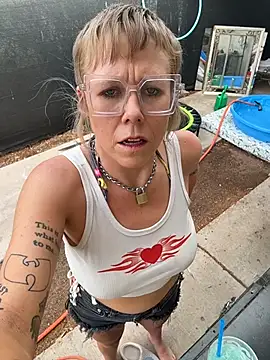 I am babydoll online show from July 4, 2026, 12:28 am