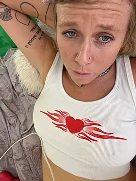 I am babydoll online show from June 15, 2026, 11:43 am