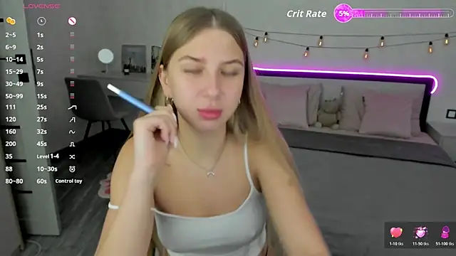 AureliaBliss  online show from July 12, 2026, 4:57 am