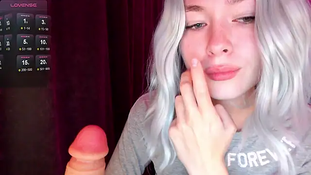 Snapshot of Ohmy_Nora_ chatting on September 13, 2025, 1:27 am Ohmy Nora online show from September 13, 2025, 1:27 am