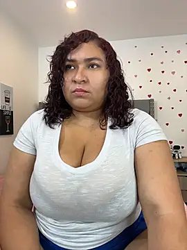 KarlaWild online show from April 25, 2026, 5:43 pm