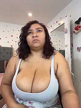 KarlaWild online show from April 30, 2026, 12:45 pm